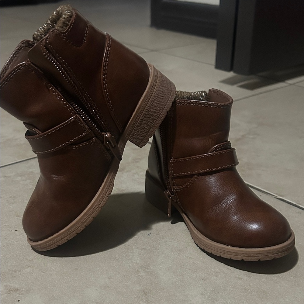 Wonder Nation Brown Kids Boots